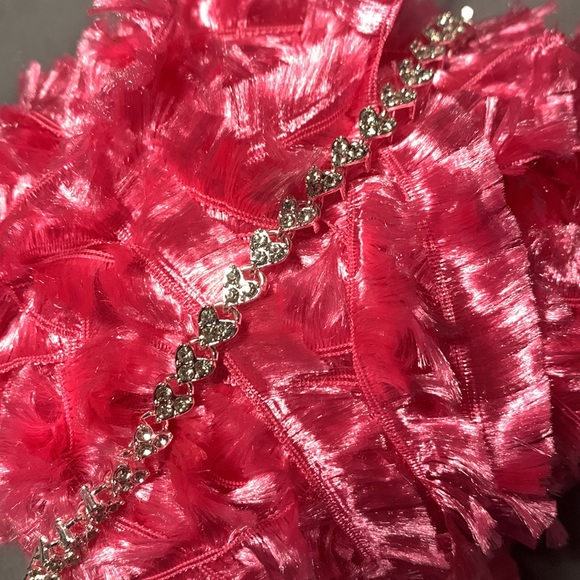 T&M Treasures Heart-Shaped Rhinestone Beaded 7” Silver Plated Bracelet NEW - Picture 7 of 7